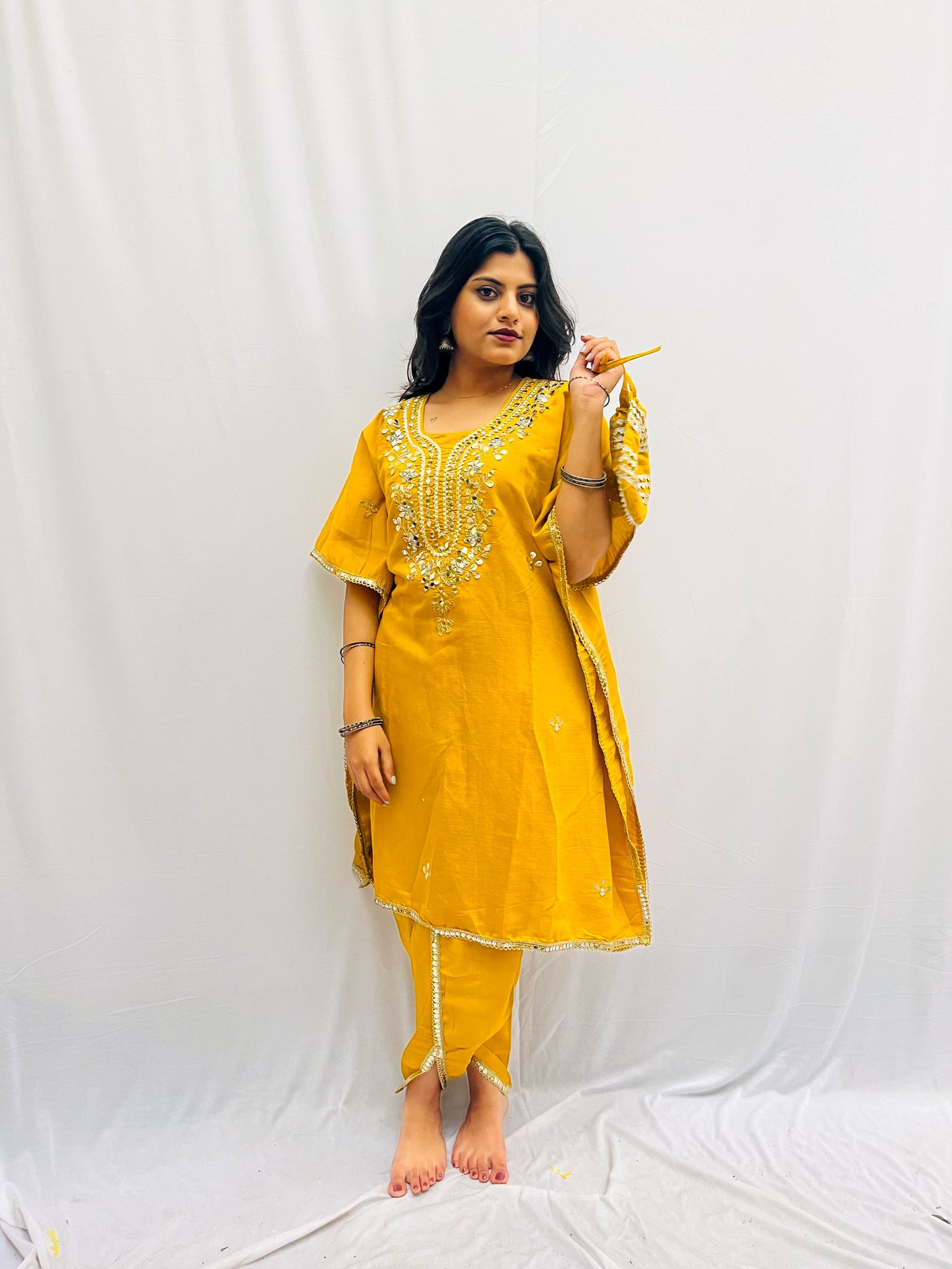 MUSTARD KAFTAN SET WITH A SMALL BAG BESU INDIA