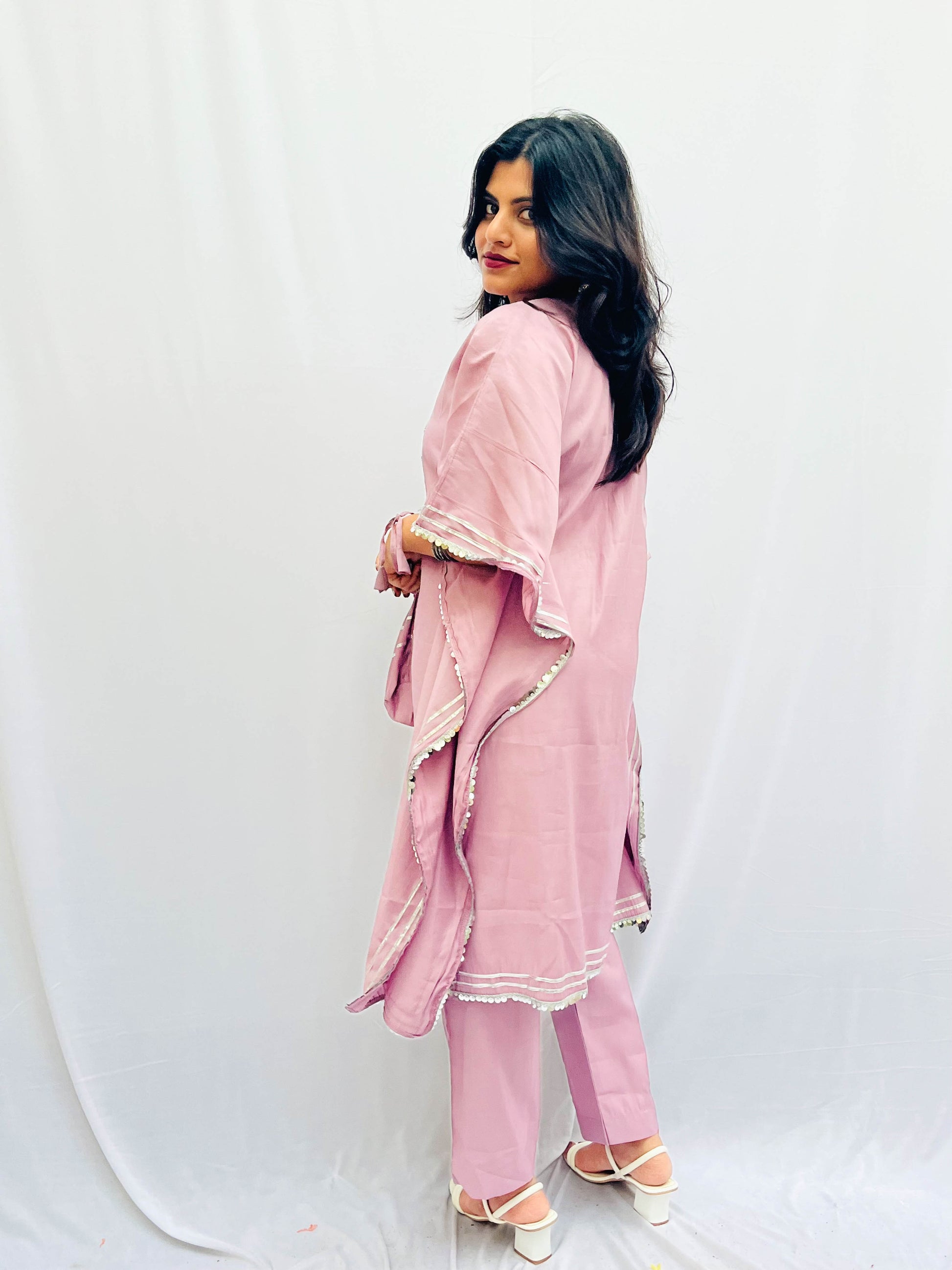 LAVENDER KHAFTAN SET WITH BAG BESU INDIA