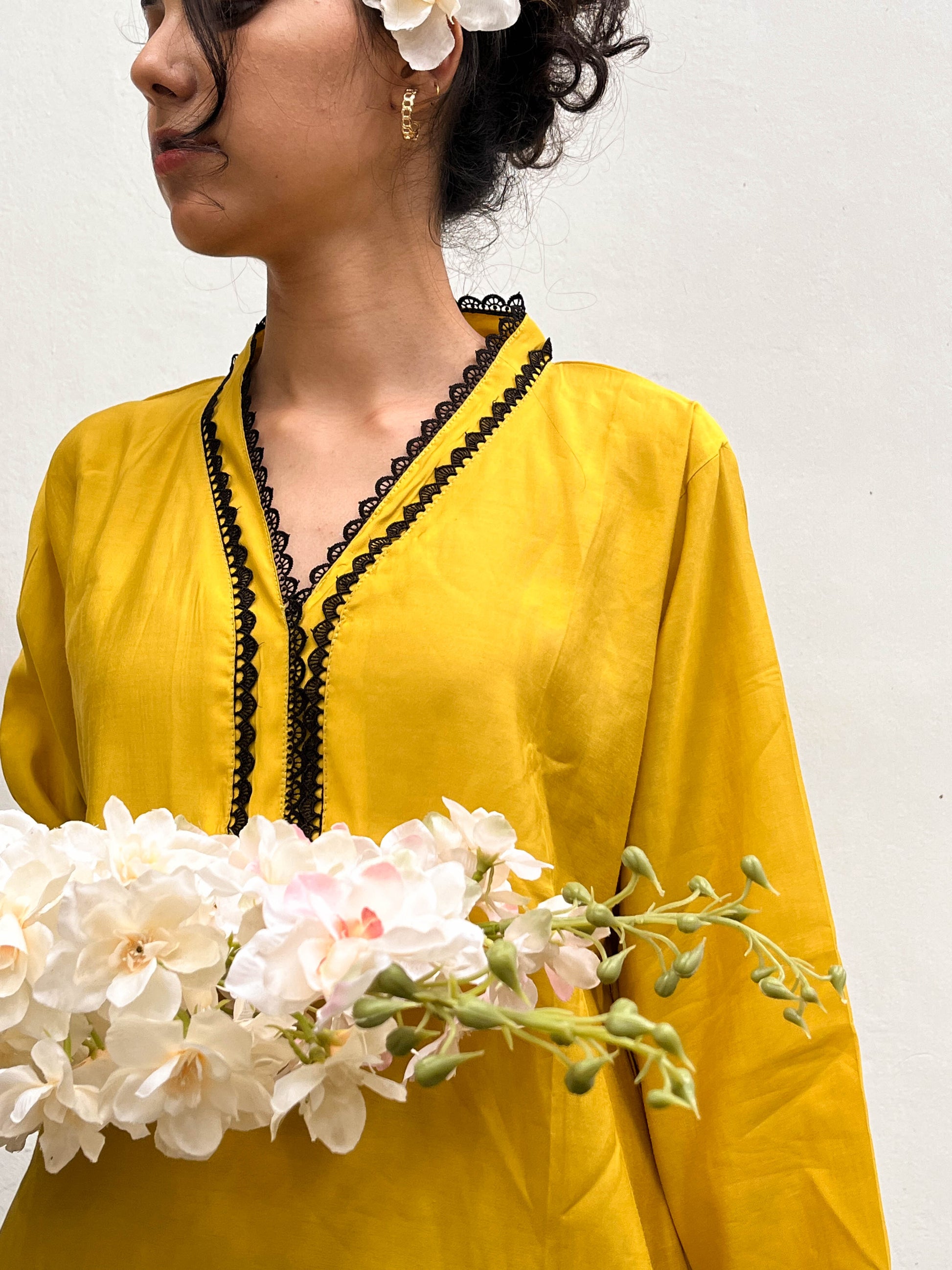 MUSTARD LACE APPLIQUÉ PATCH WORK KURTA SET BESU INDIA