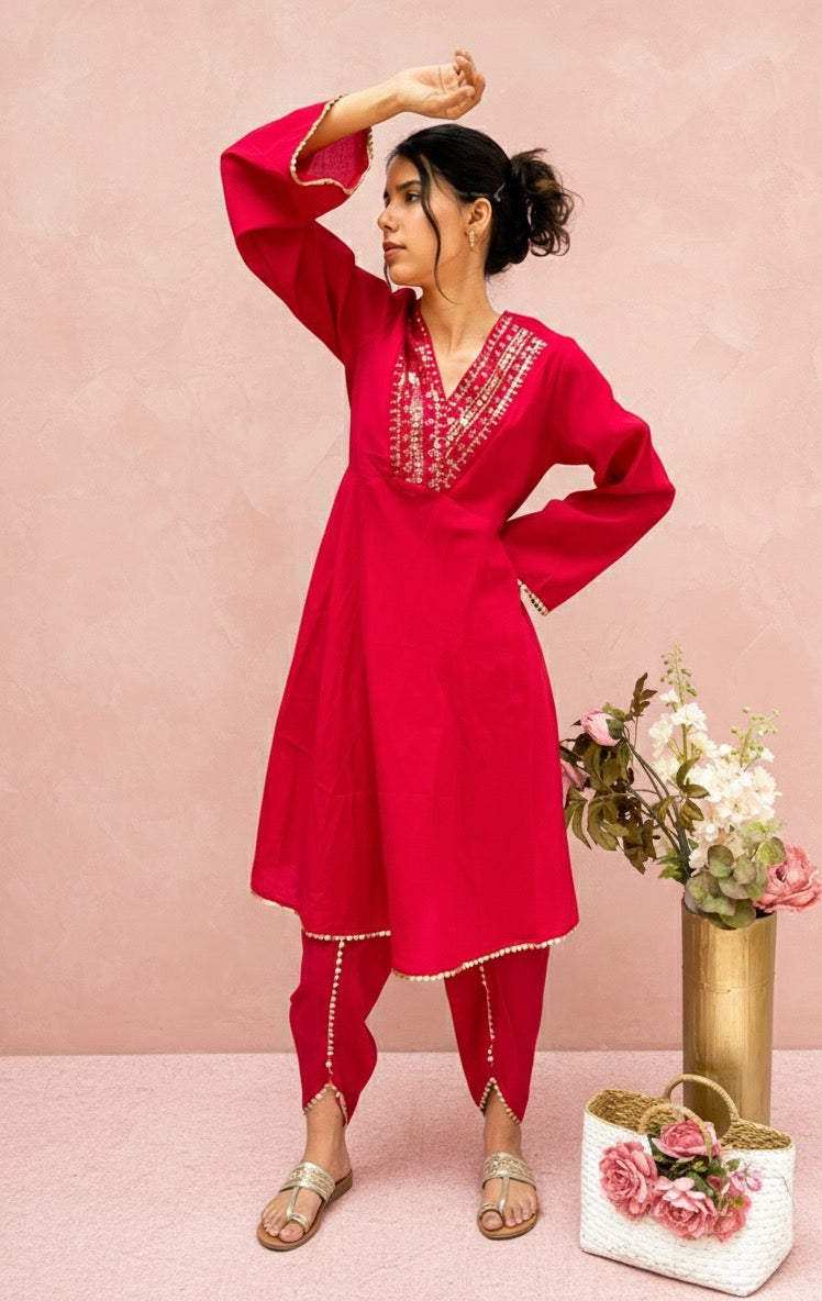 PINK SEQUINS HIGHLIGHTED KURTA SET WITH TULIP PANTS BESU INDIA