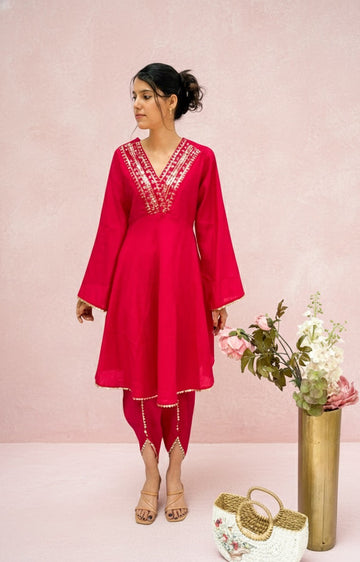 PINK SEQUINS HIGHLIGHTED KURTA SET WITH TULIP PANTS BESU INDIA