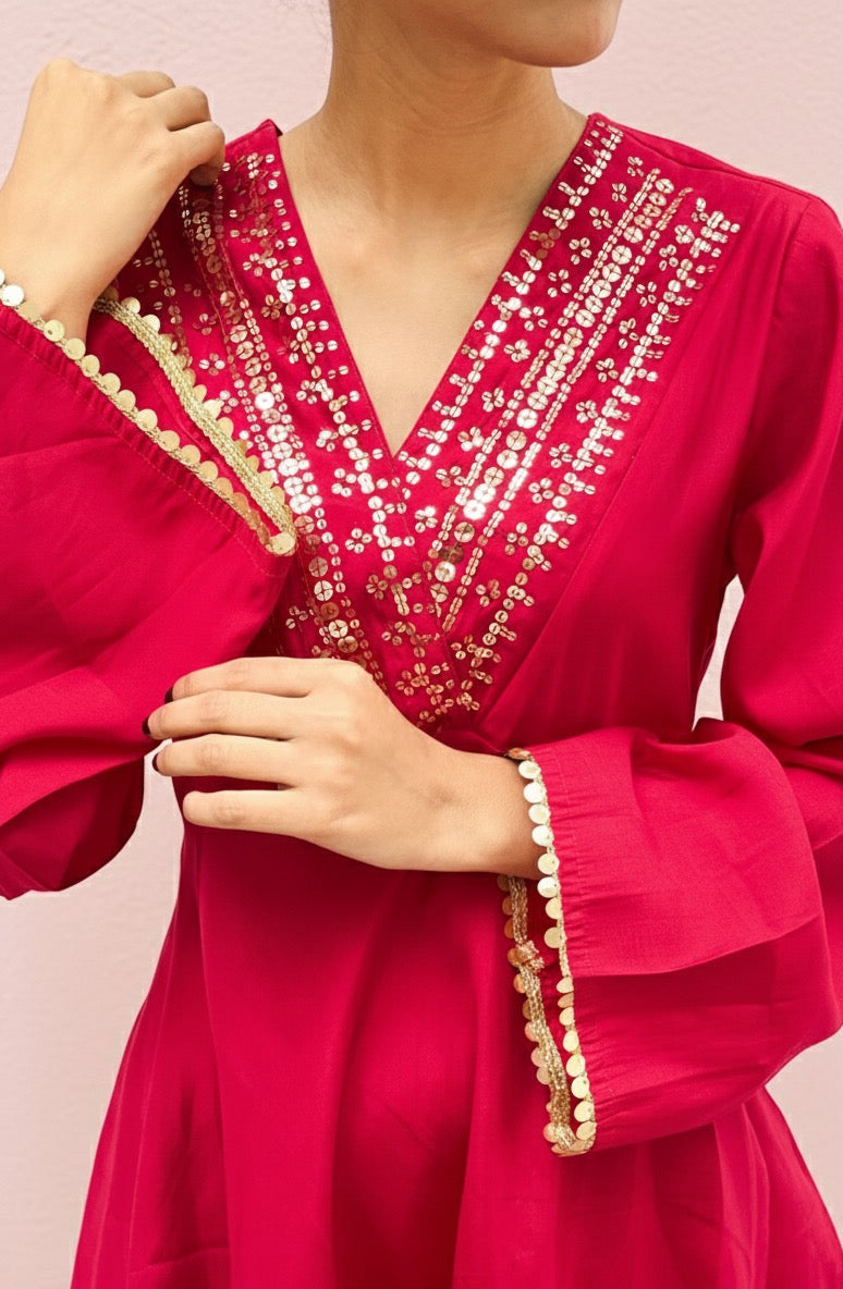 PINK SEQUINS HIGHLIGHTED KURTA SET WITH TULIP PANTS BESU INDIA
