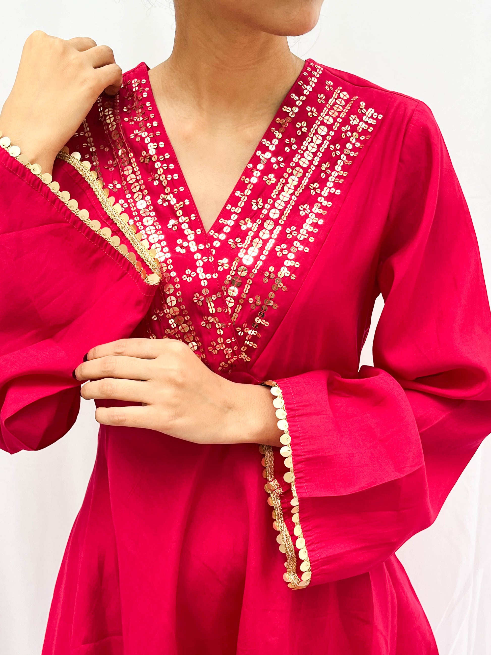 PINK SEQUINS HIGHLIGHTED KURTA SET WITH TULIP PANTS BESU INDIA