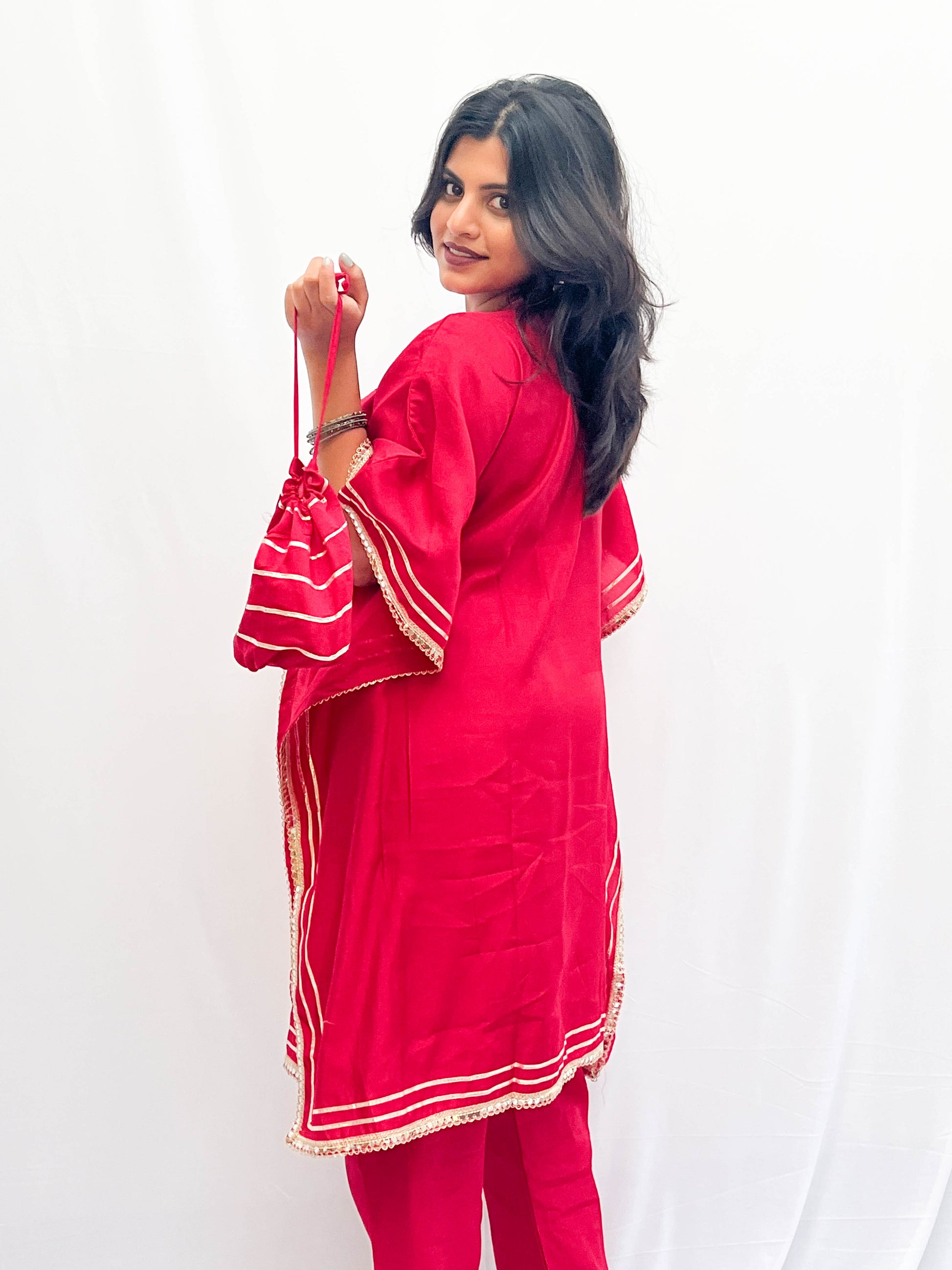 RED KHAFTAN WITH BAG BESU INDIA