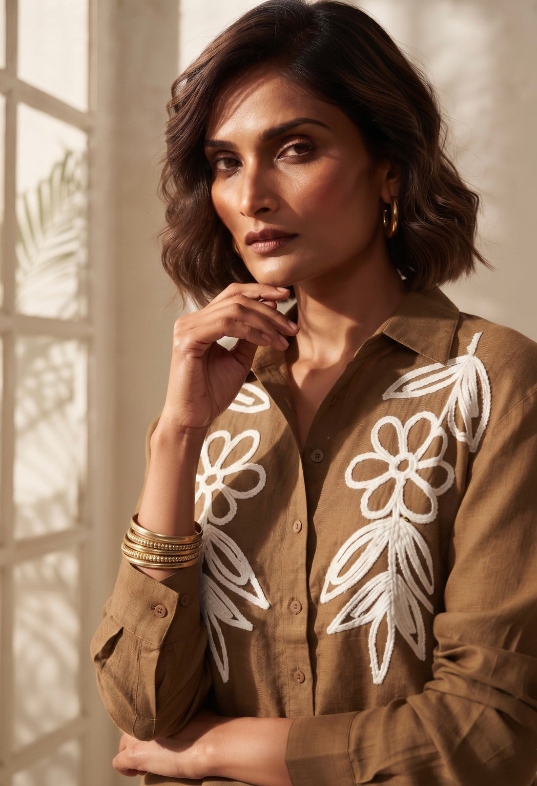 EARTHY BROWN APPLIQUÉ SHIRT BESU INDIA