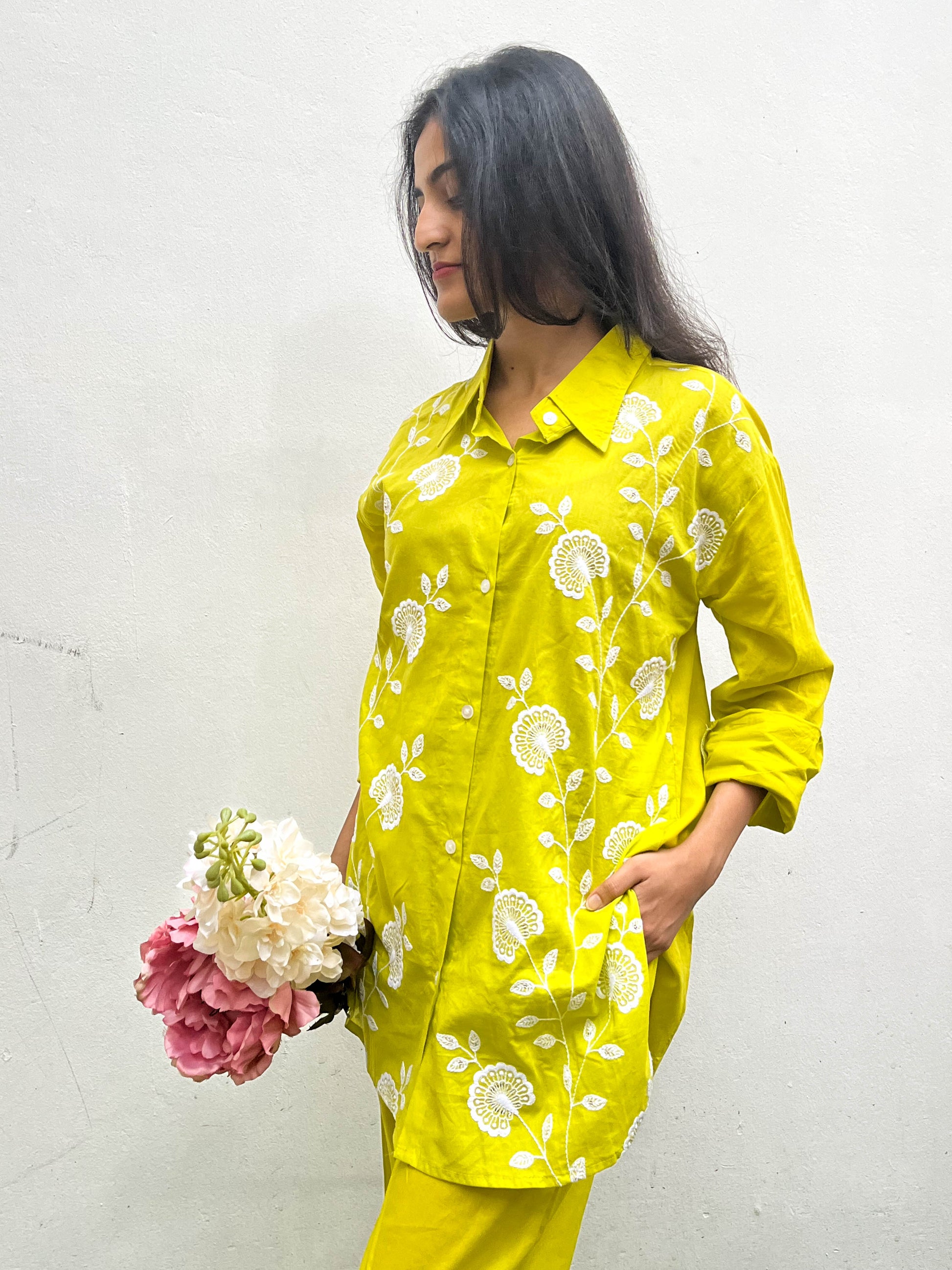 POP GREEN THREAD EMBROIDERED COTTON CO-ORD SET BESU INDIA