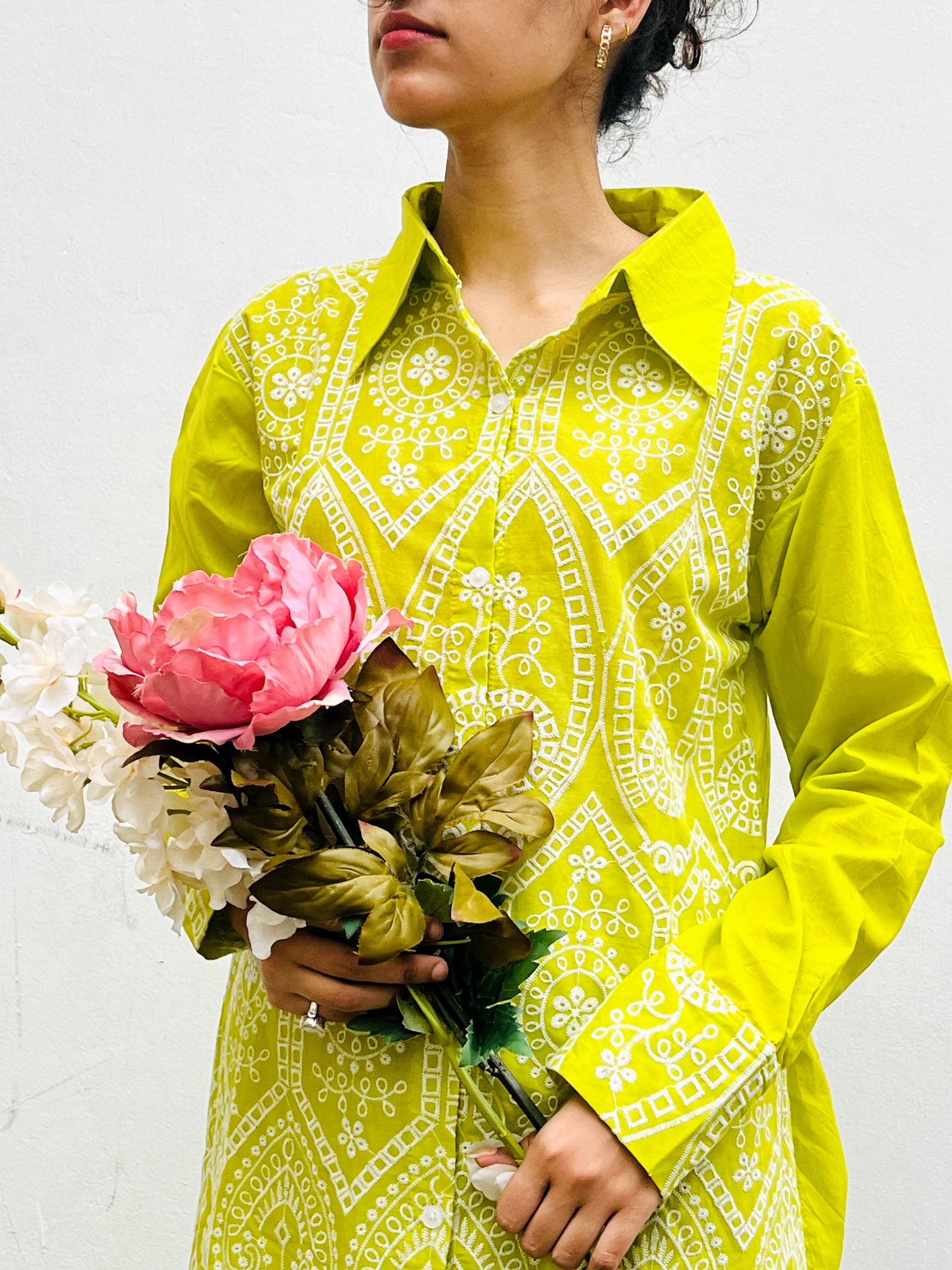 POP BRIGHT GREEN THREAD EMBROIDERED COTTON CO-ORD SET BESU INDIA