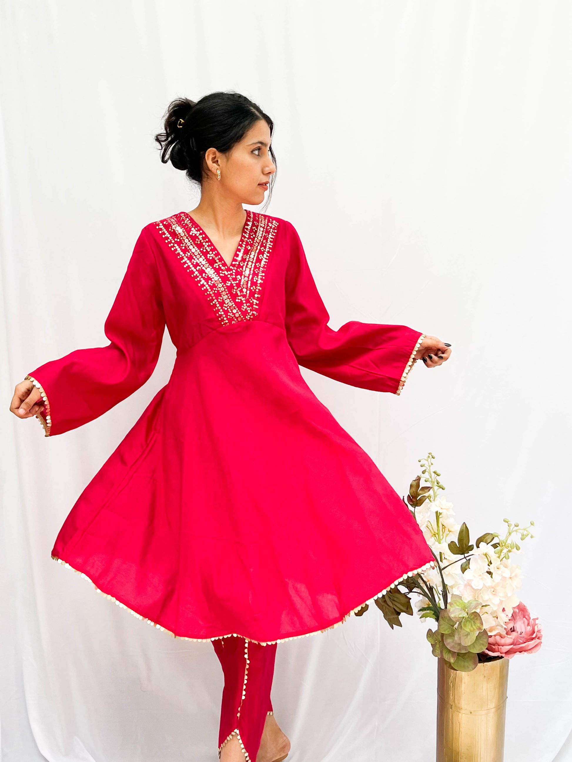 PINK SEQUINS HIGHLIGHTED KURTA SET WITH TULIP PANTS BESU INDIA