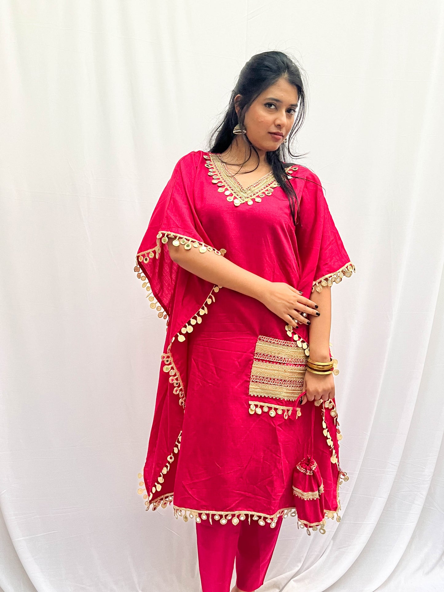 PINK MIRROR WORK KHAFTAN WITH STRAIGHT PANTS AND BAG BESU INDIA