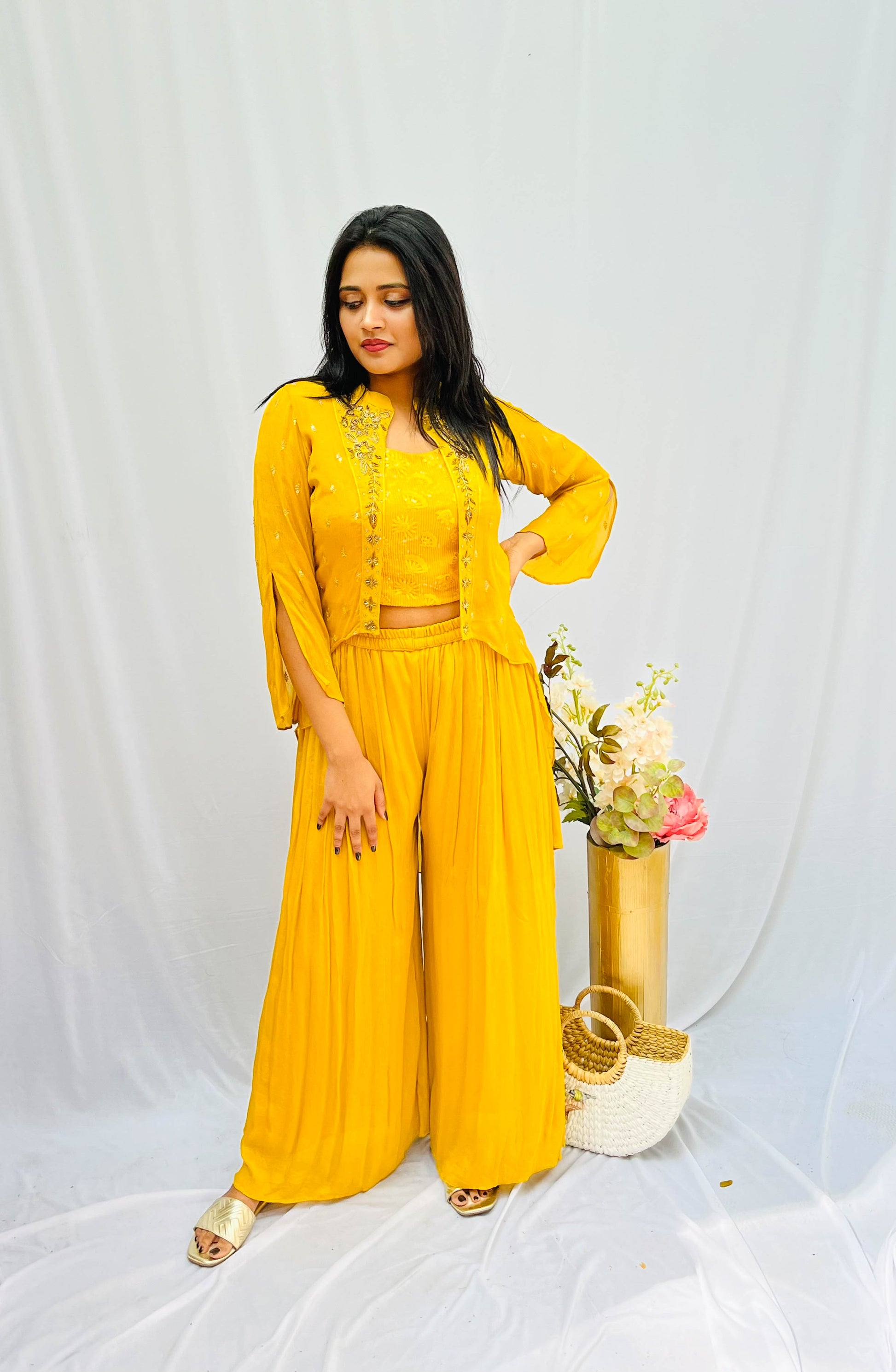 YELLOW EMBROIDERED CAPE SET BESU INDIA
