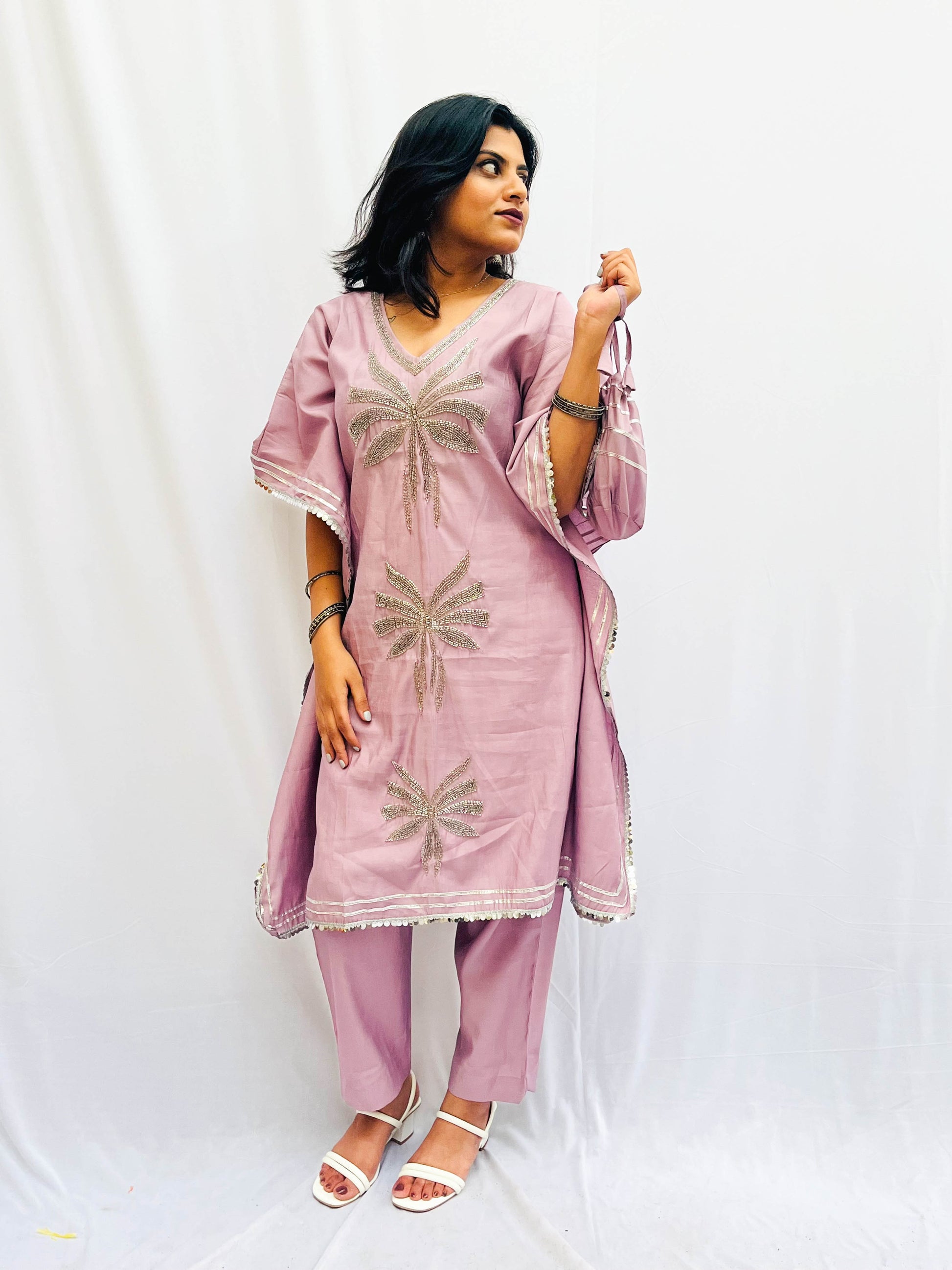 LAVENDER KHAFTAN SET WITH BAG BESU INDIA