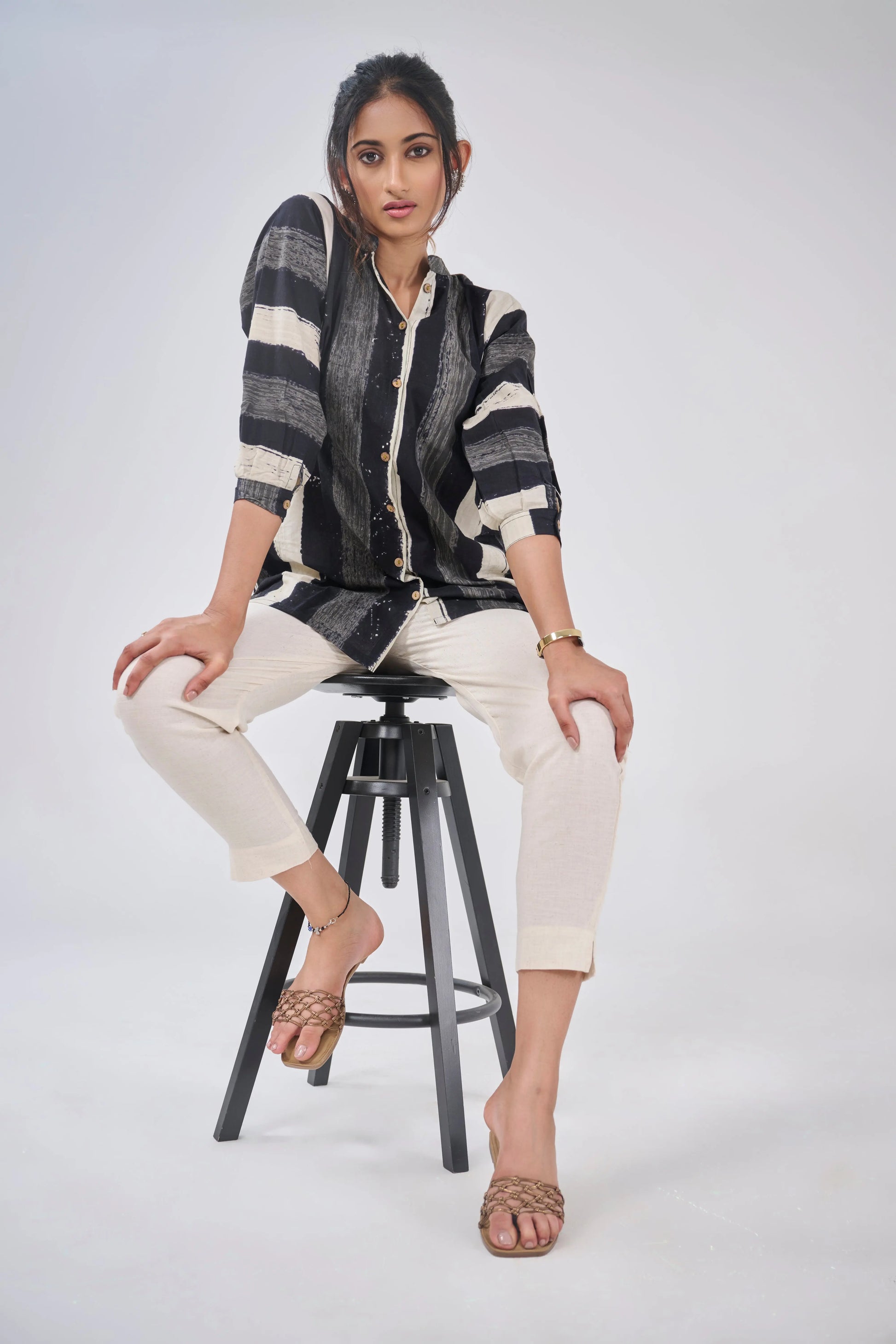 BLACK AND GREY BRUSH STRIPES TOP BESU INDIA