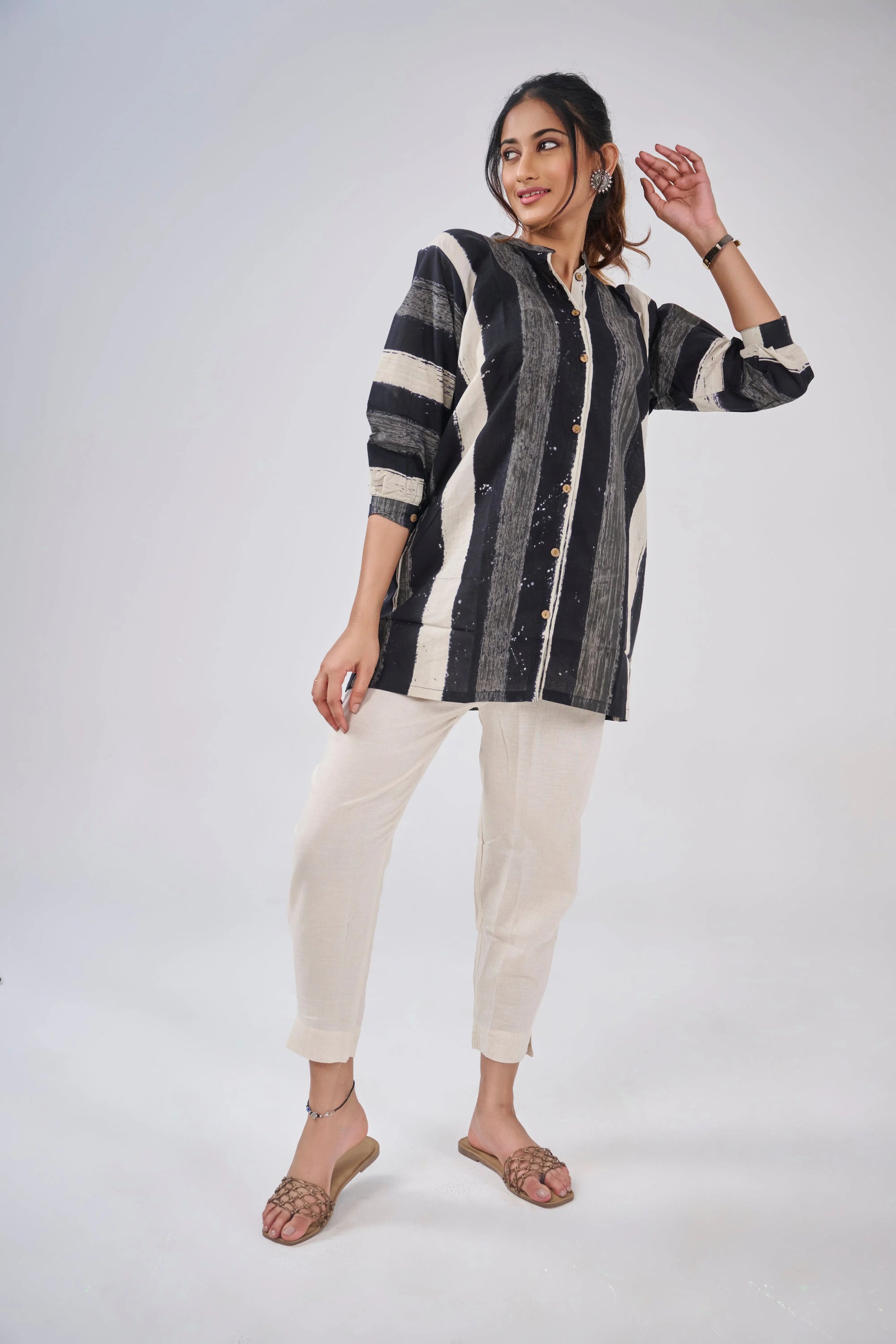 BLACK AND GREY BRUSH STRIPES TOP BESU INDIA