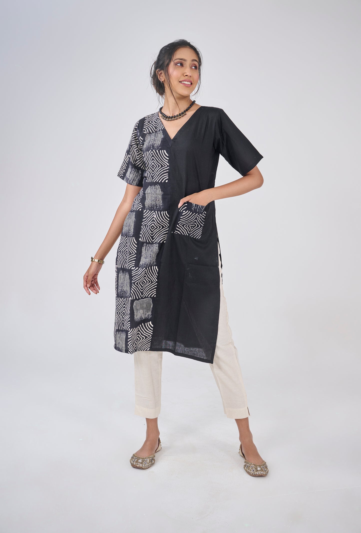 HALF CHECK BOXES AND HALF PLAIN WITH POCKET KUTA TOP BESU INDIA