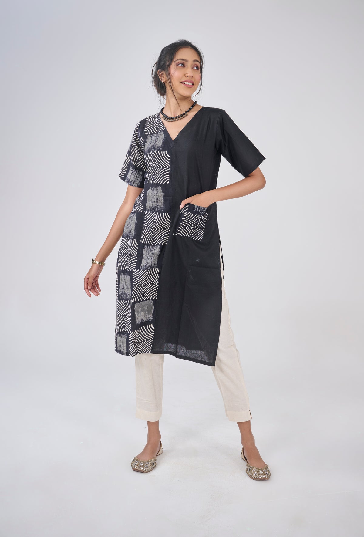 HALF CHECK BOXES AND HALF PLAIN WITH POCKET KUTA TOP BESU INDIA
