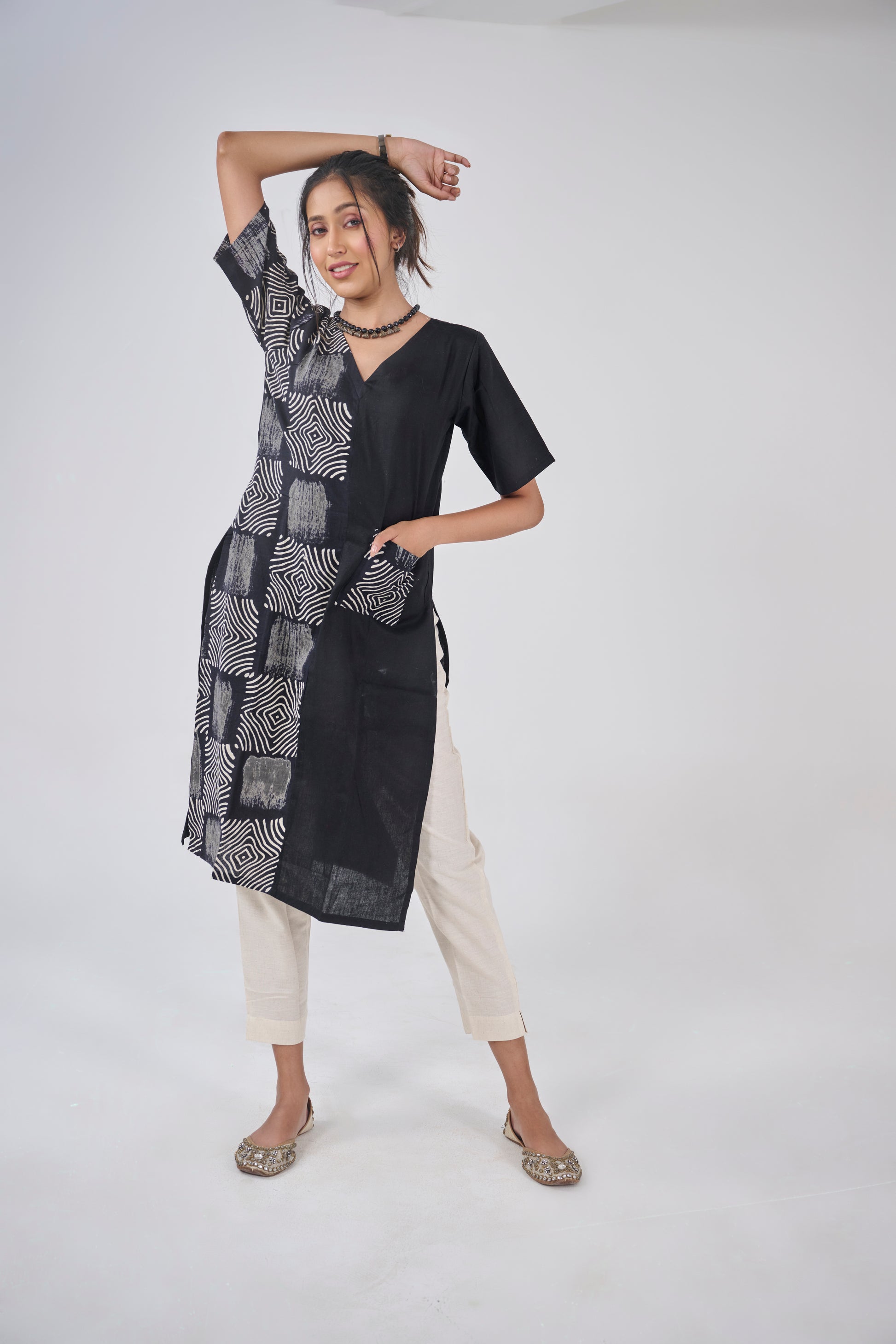 HALF CHECK BOXES AND HALF PLAIN WITH POCKET KUTA TOP BESU INDIA