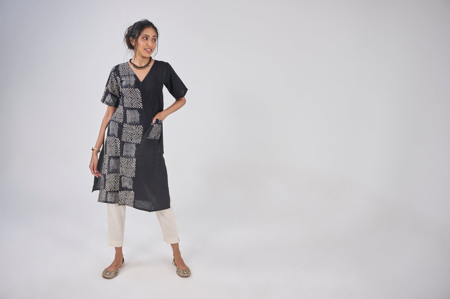 HALF CHECK BOXES AND HALF PLAIN WITH POCKET KUTA TOP BESU INDIA