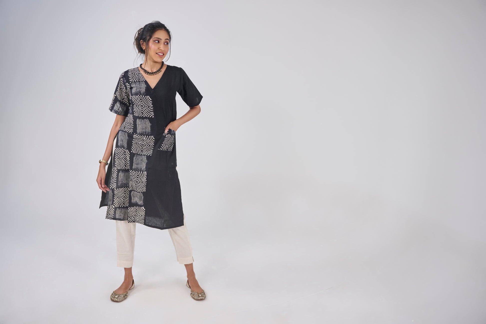 HALF CHECK BOXES AND HALF PLAIN WITH POCKET KUTA TOP BESU INDIA