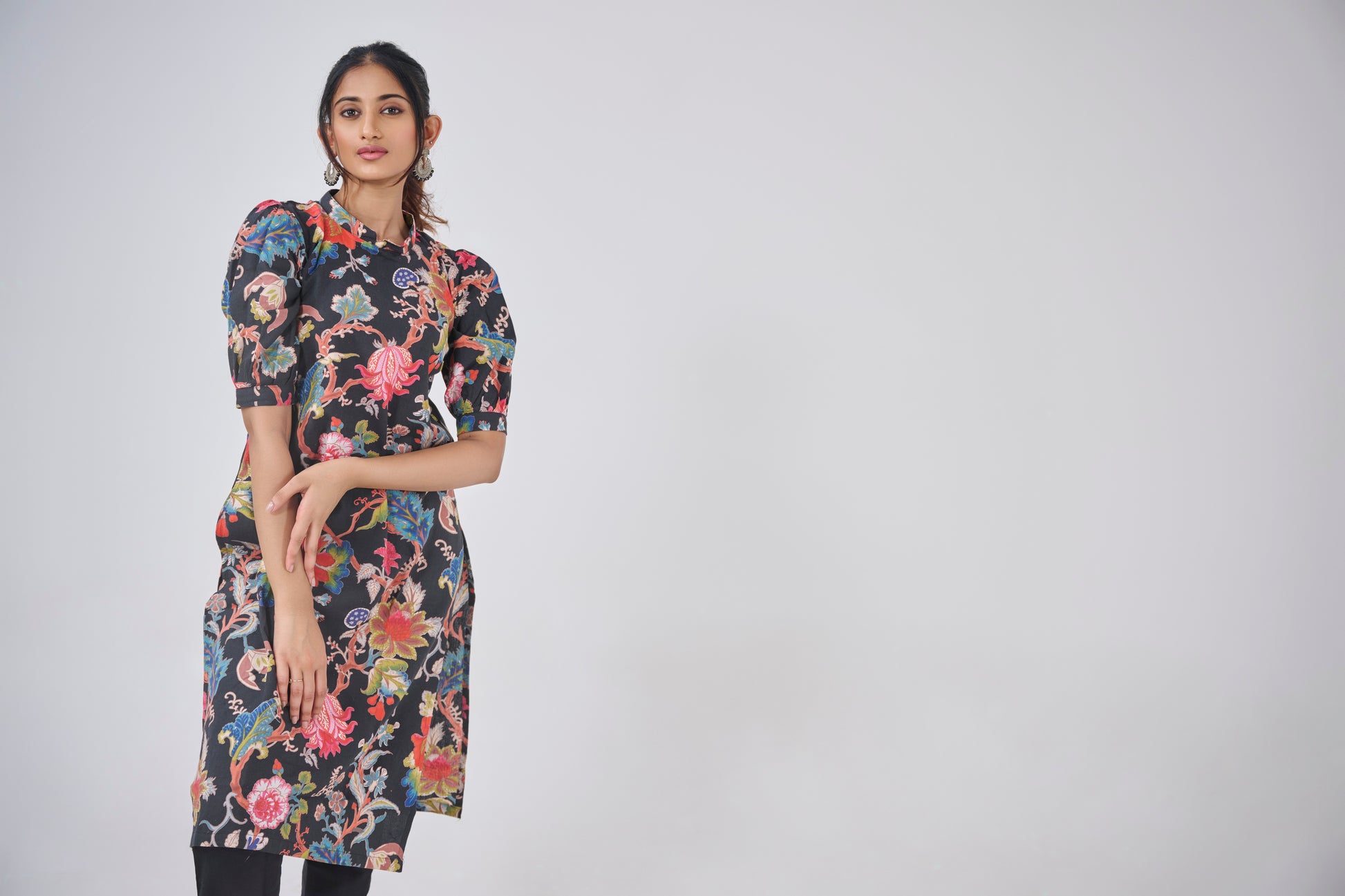 BLACK FLORAL HIGH NECK KURTA TOP BESU INDIA