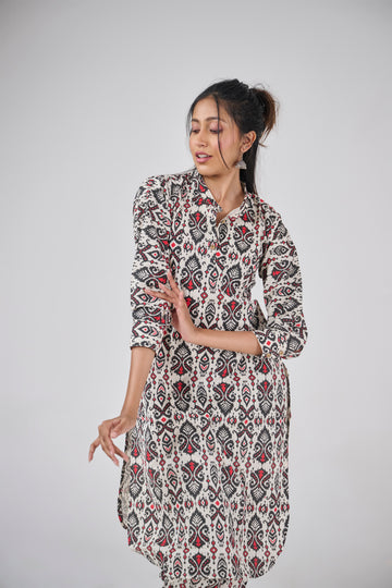BLACK AND RED BALINESE PRINT COTTON KURTA TOP BESU INDIA