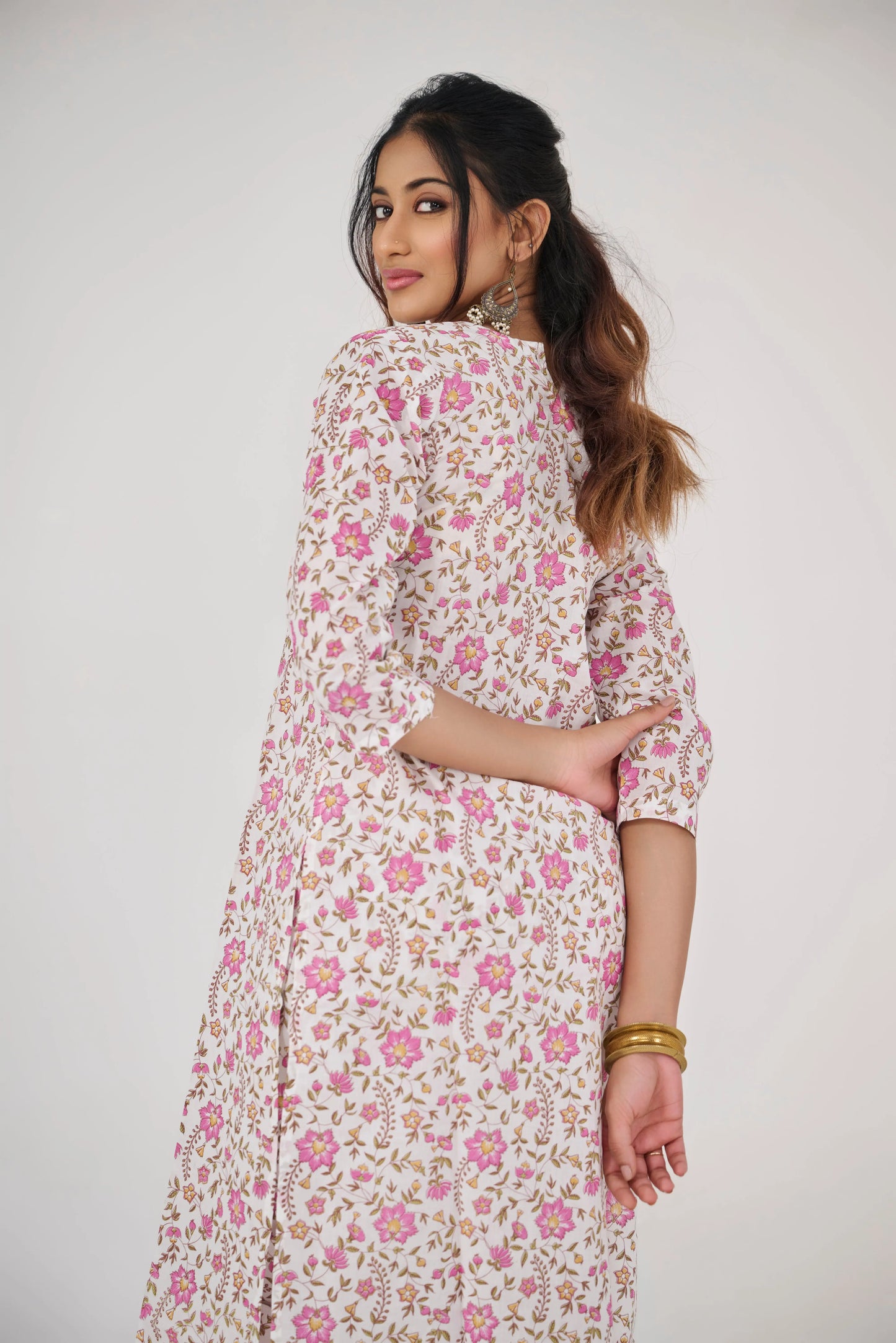 PINK FLORAL CO-ORD KURTA SET BESU INDIA