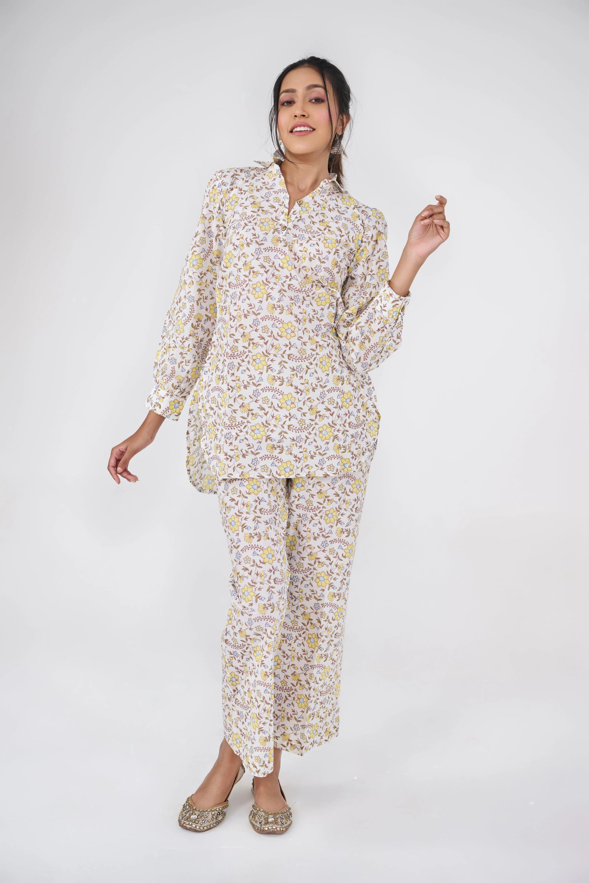 YELLOW FLORAL CO-ORD KURTA SET BESU INDIA