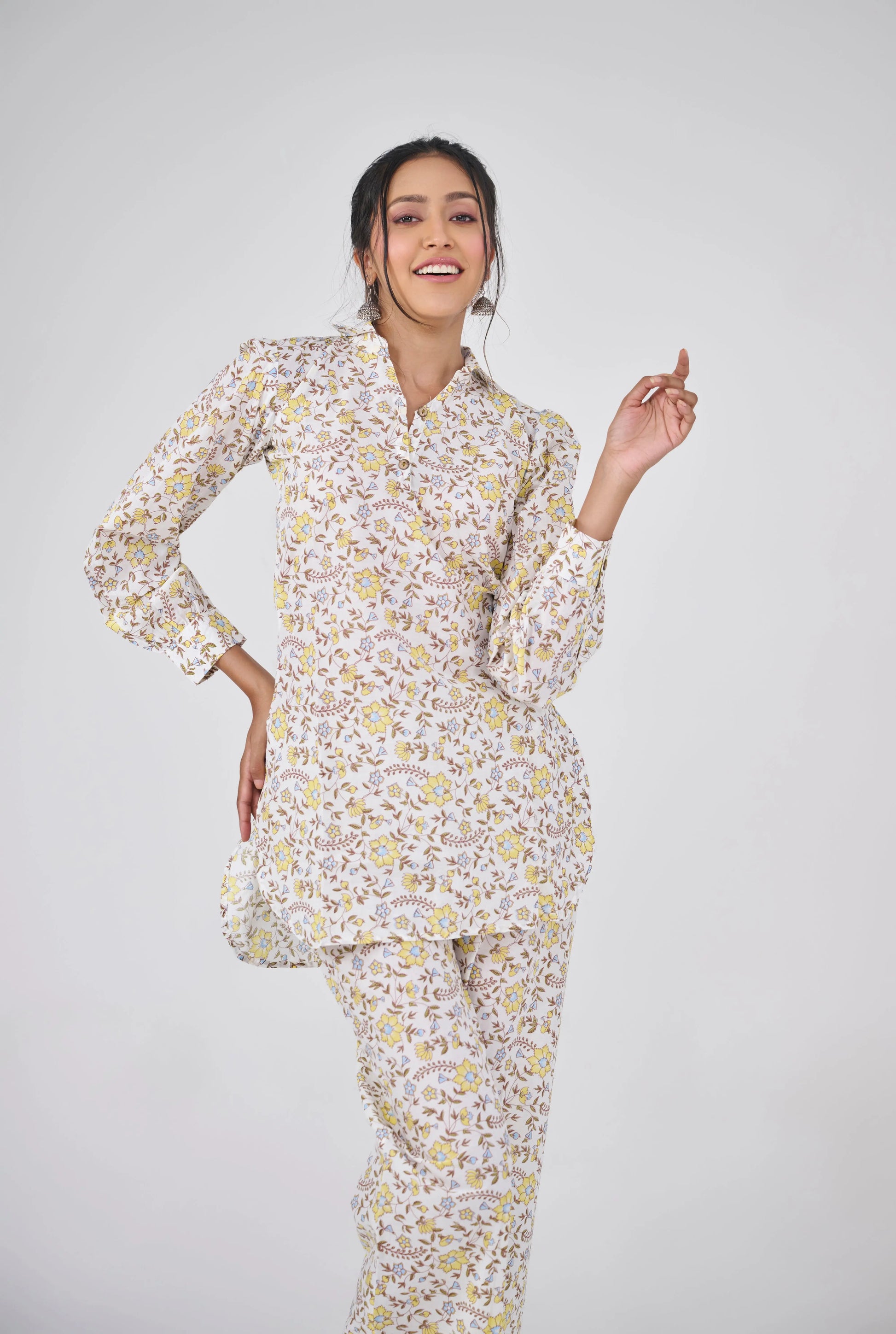 YELLOW FLORAL CO-ORD KURTA SET BESU INDIA