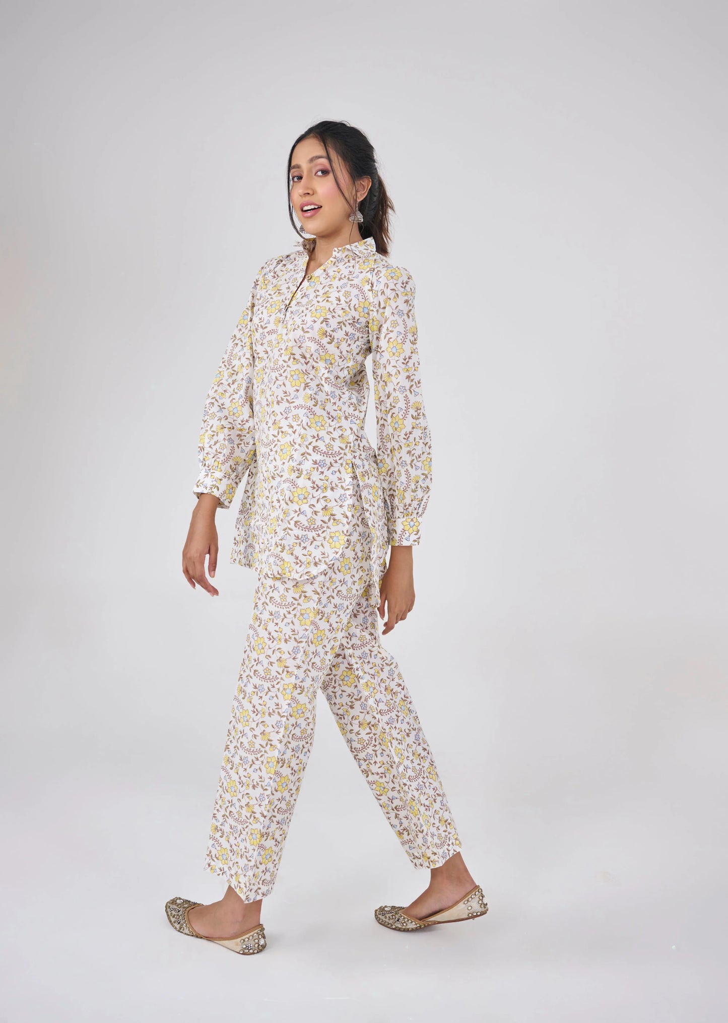 YELLOW FLORAL CO-ORD KURTA SET BESU INDIA