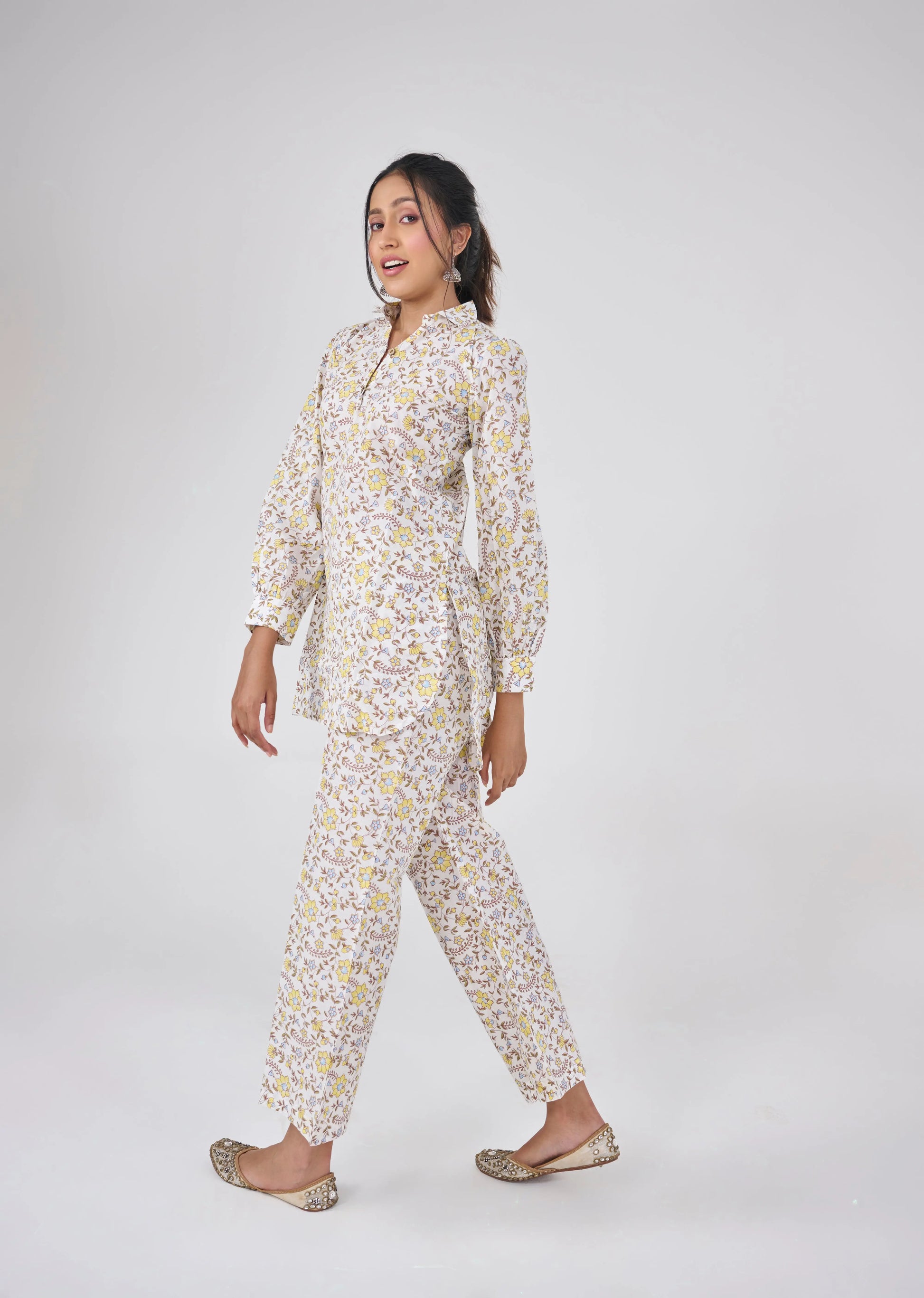 YELLOW FLORAL CO-ORD KURTA SET BESU INDIA