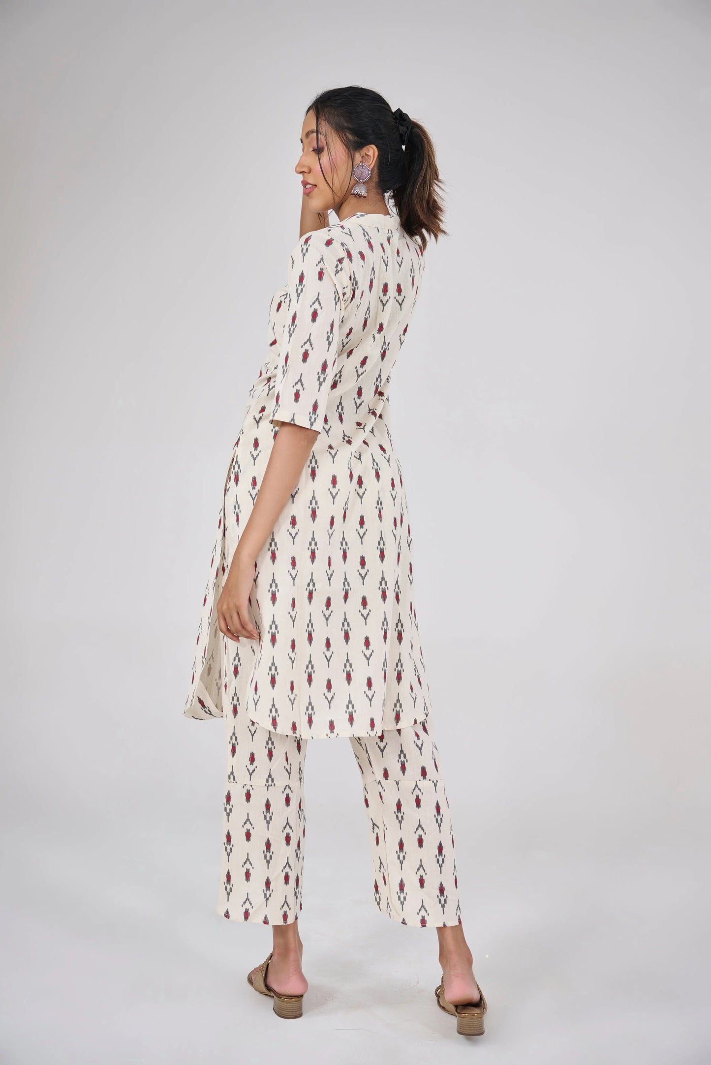 RED HANGMAN PRINT CO-ORD KURTA SET BESU INDIA