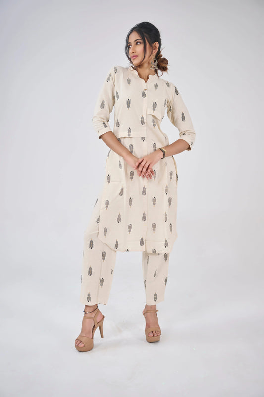 A MOTIF PRINTED CO-ORD KURTA SET BESU INDIA