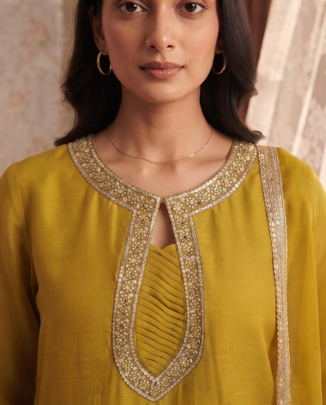 KEYHOLE NECK KURTA SET BESU INDIA