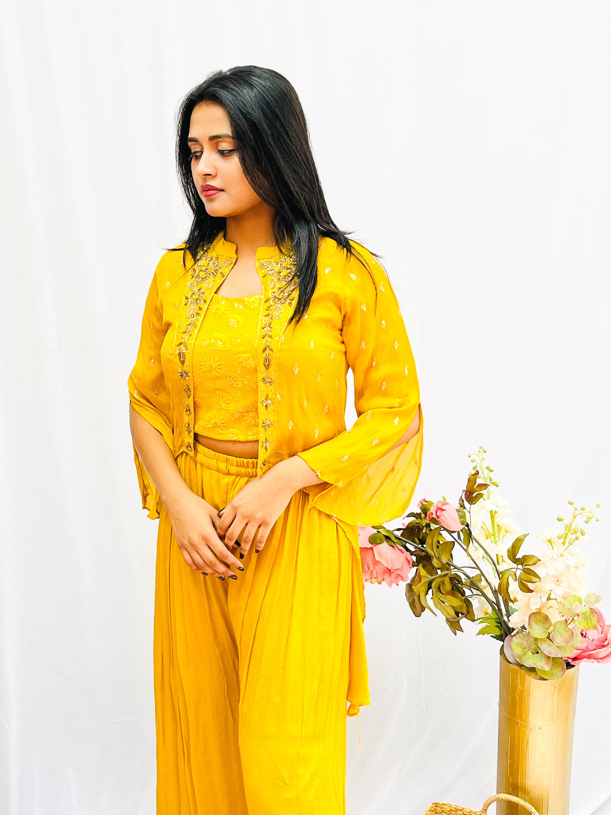 YELLOW EMBROIDERED CAPE SET BESU INDIA
