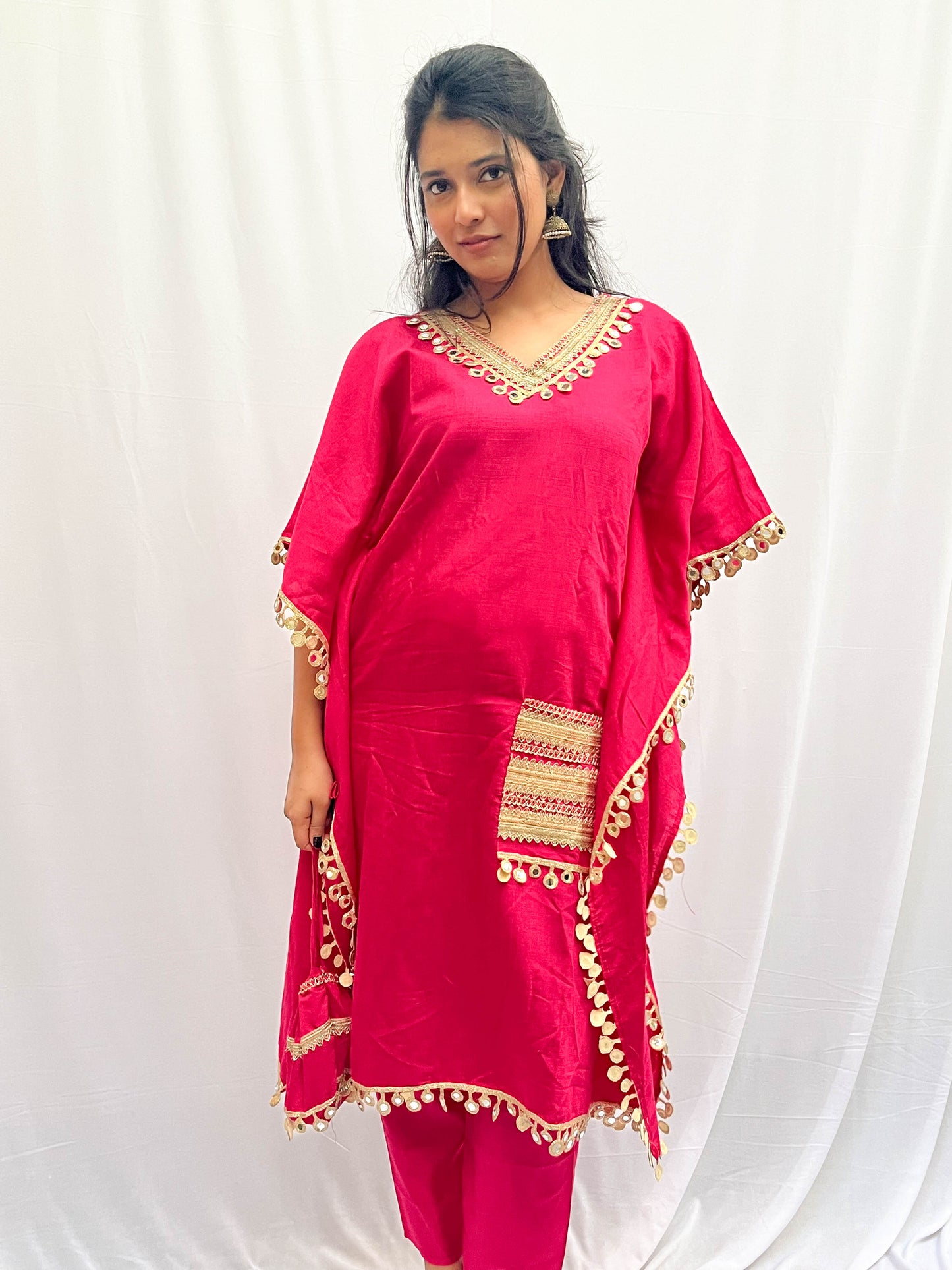 PINK MIRROR WORK KHAFTAN WITH STRAIGHT PANTS AND BAG BESU INDIA