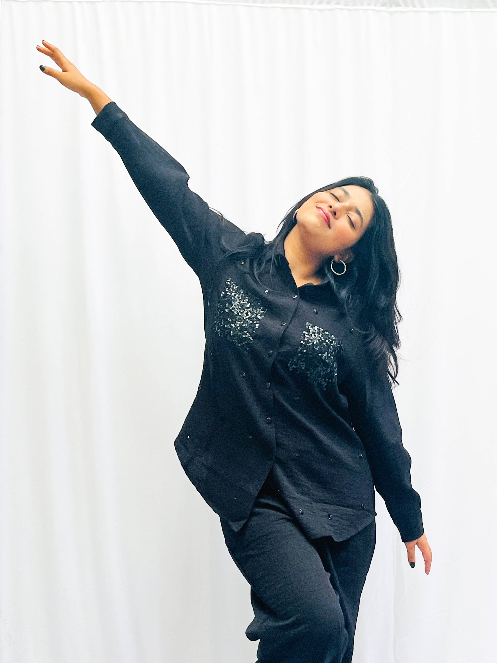 BLACK LINEN CO-ORDS WITH SEQUINS POCKETS BESU INDIA