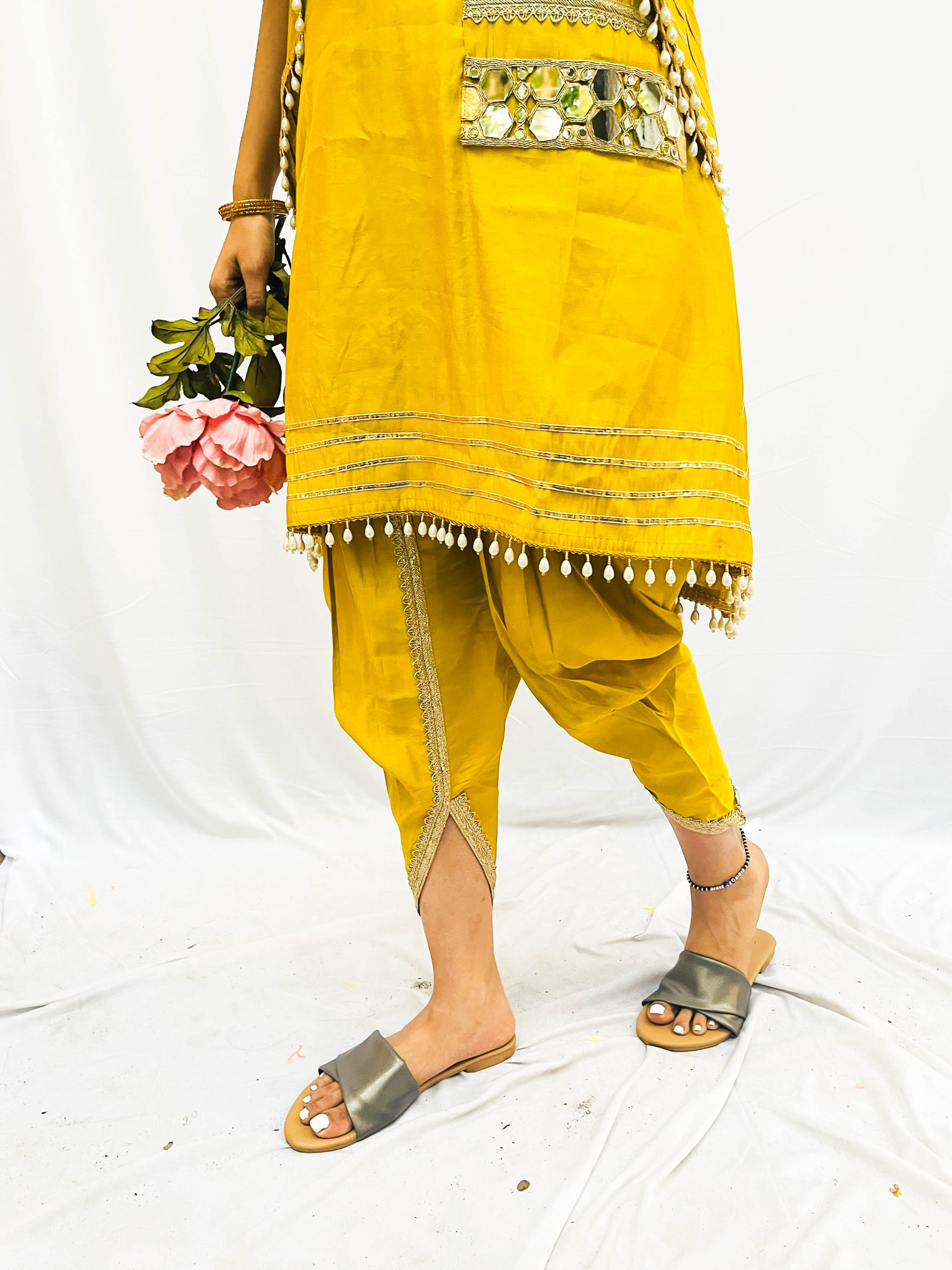 MUSTARD KHAFTAN WITH DOTHI PANTS BESU INDIA