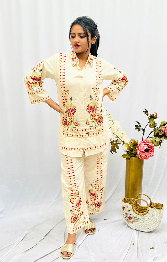 COLOURFUL THREAD EMBROIDERED KURTA SET BESU INDIA