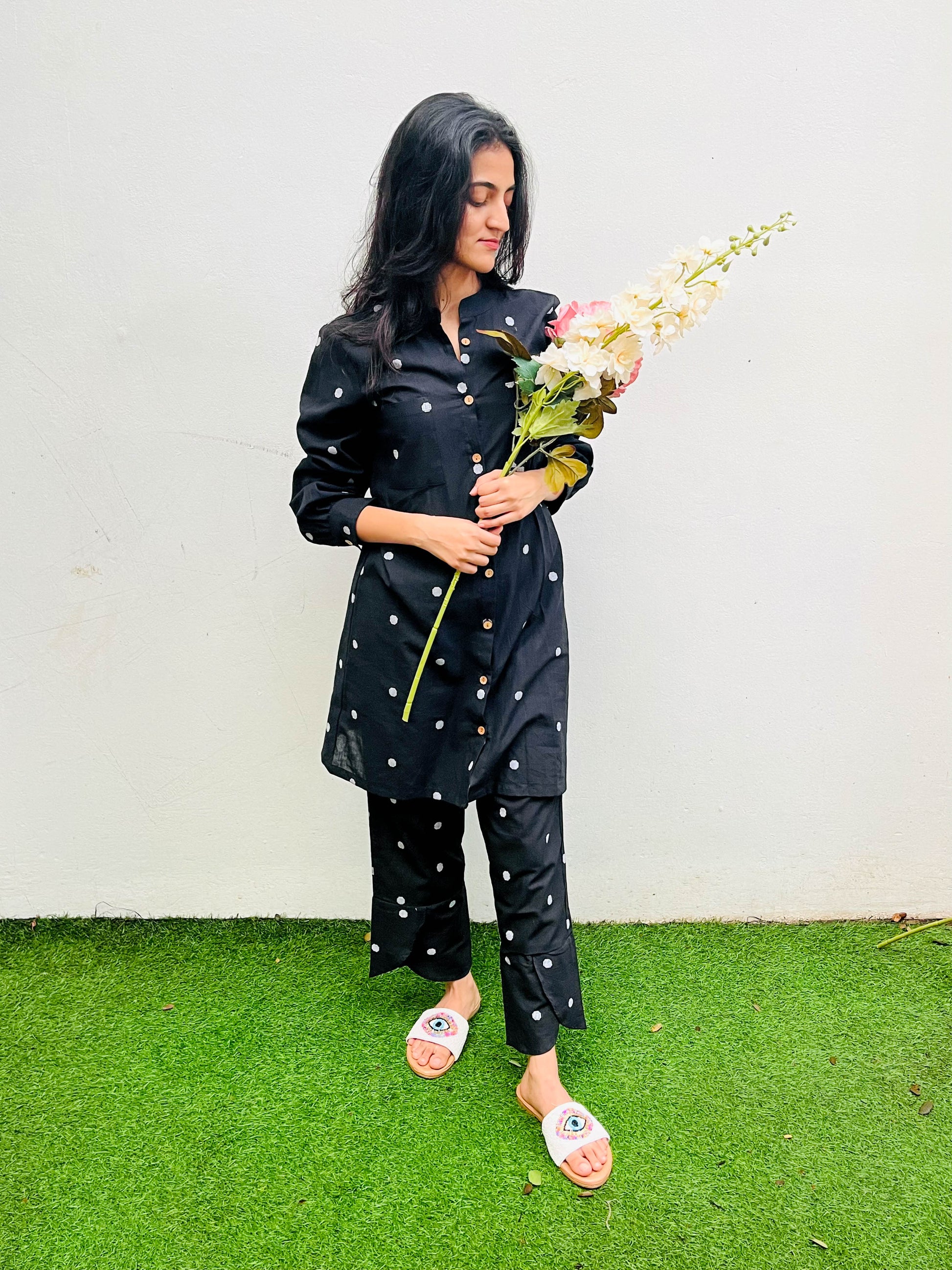 BLACK POLKA DOTTED COTTON CO-ORD KURTA SET BESU INDIA