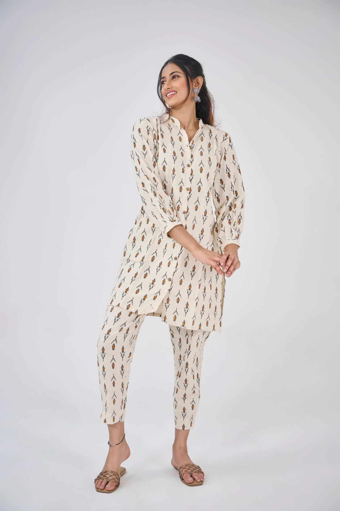 ACTOR DHANYA RAMKUMAR IN OUR IKKAT PRINT COTTON KURTA SET BESU INDIA