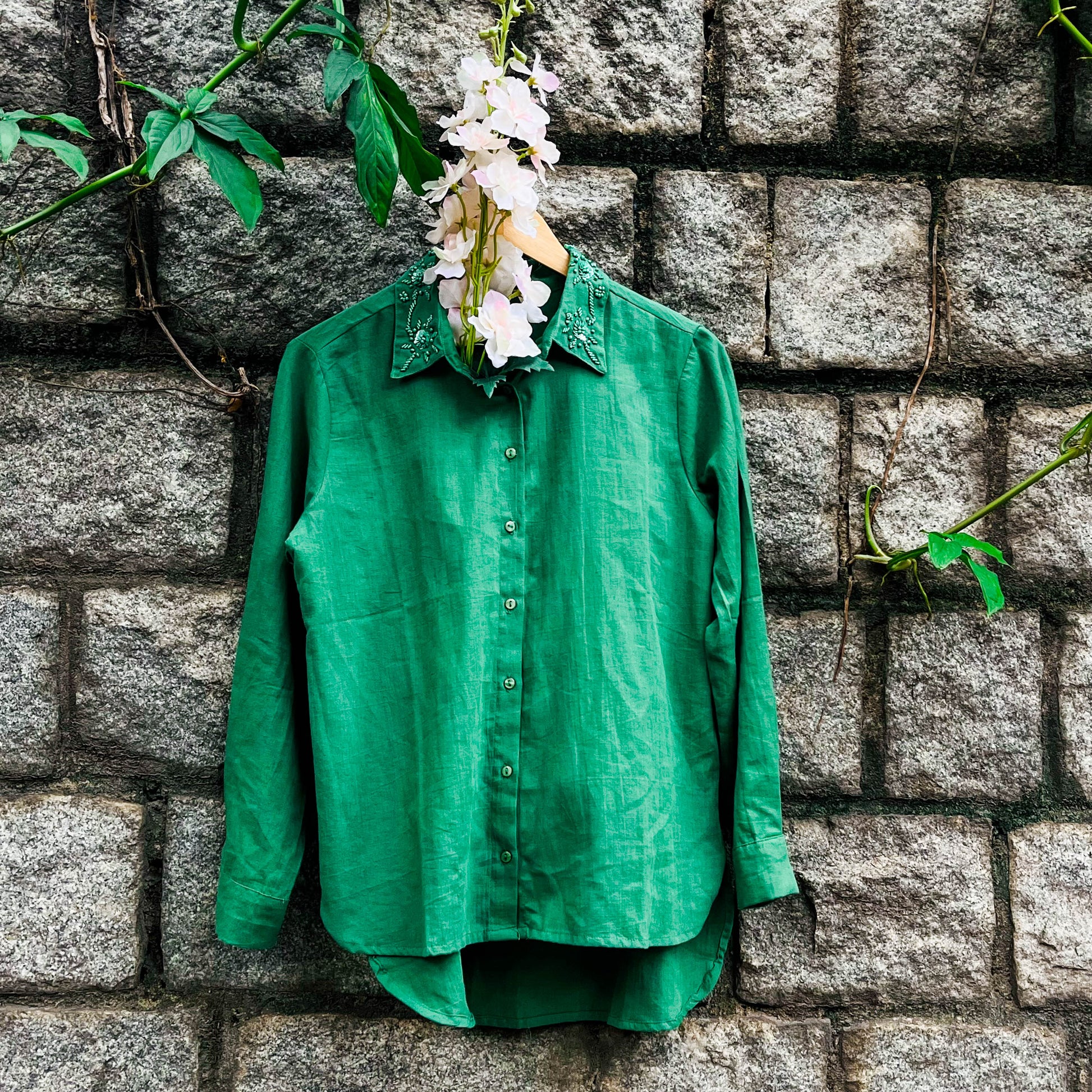 GREEN LINEN CO-ORD SET WITH EMBROIDERED COLLAR BESU INDIA